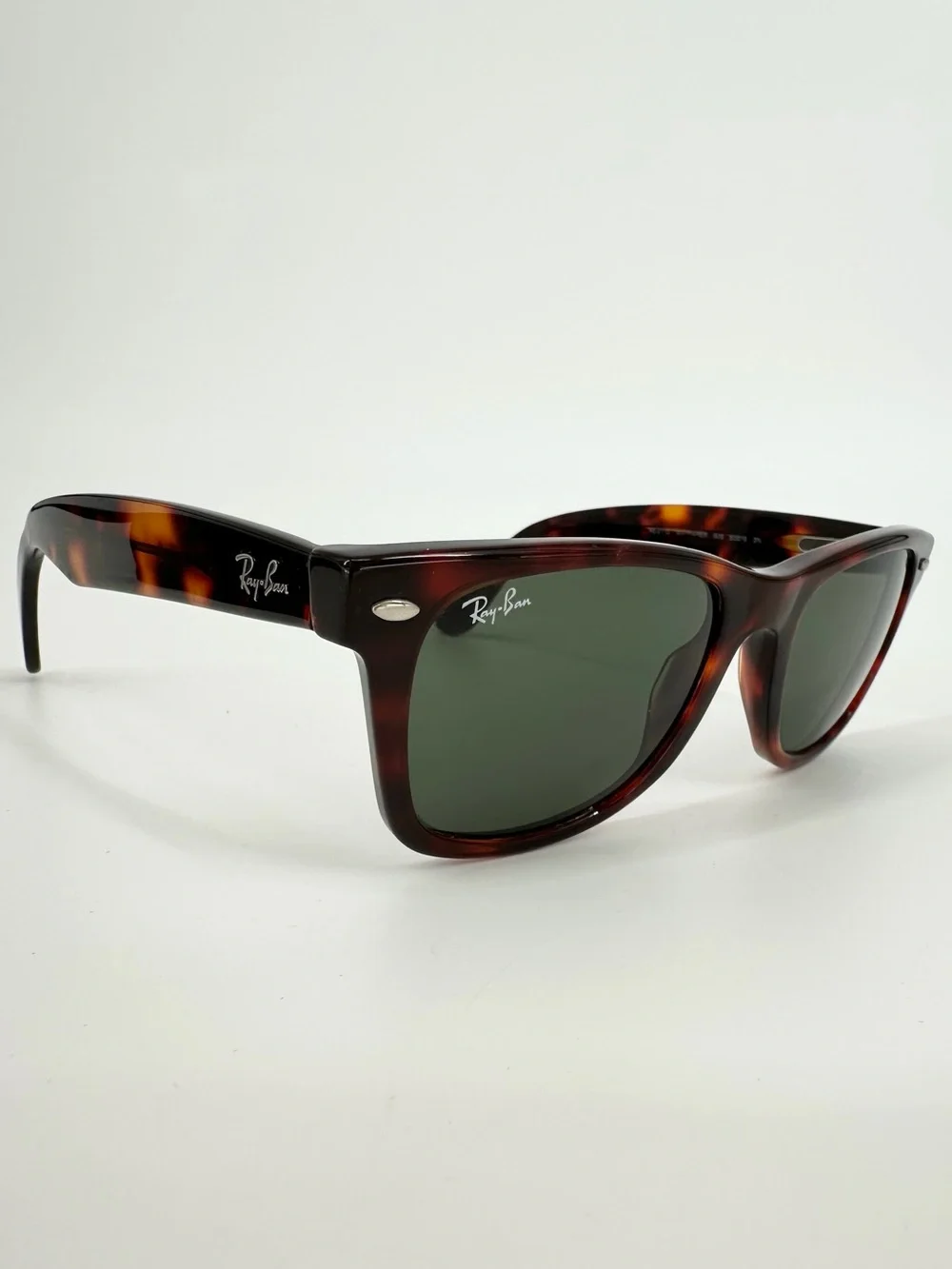 Ray-Ban RB2113 Wayfarer Tortoise Sunglasses 909 Italy 50-19